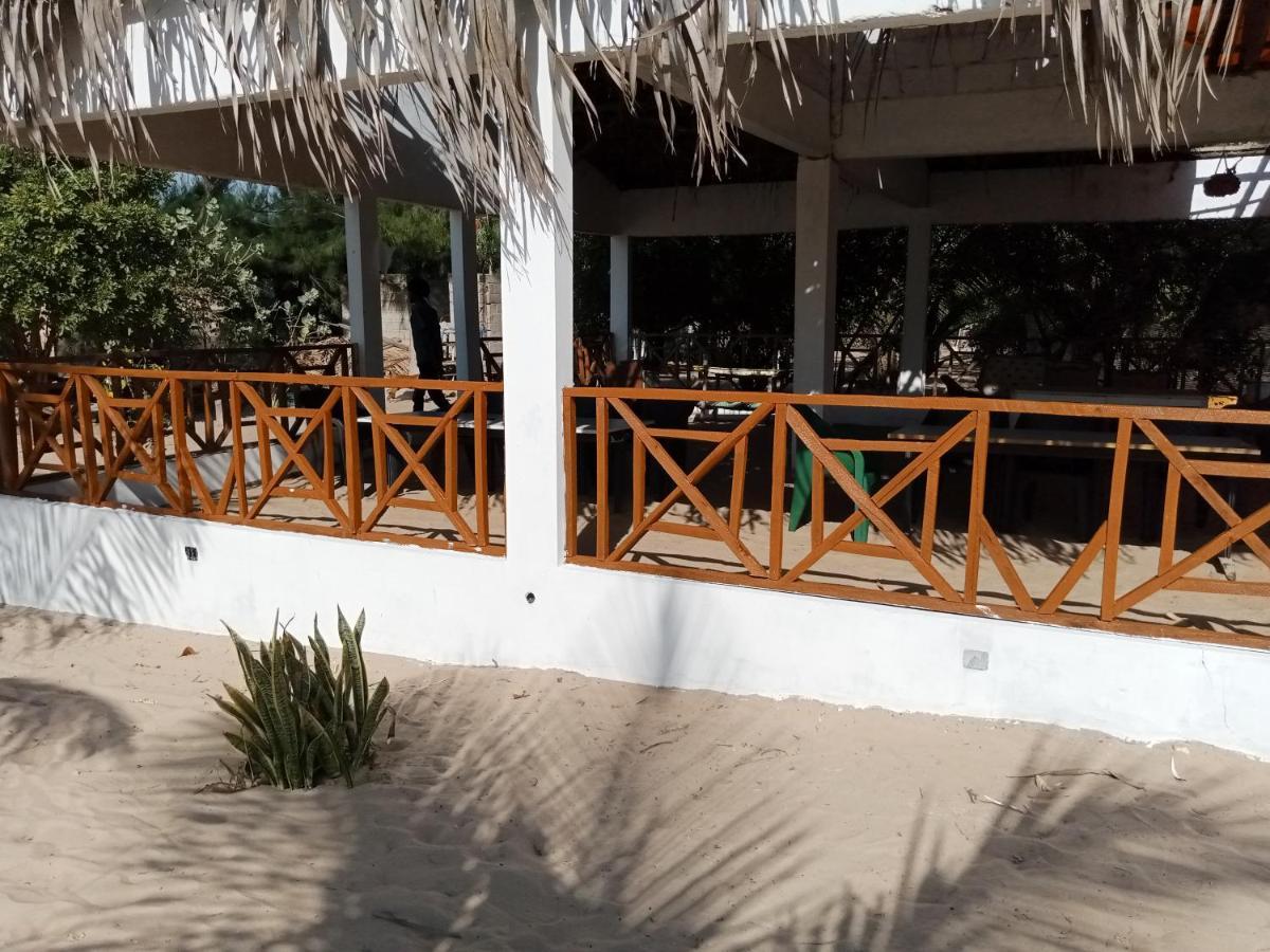 Kinkiliba Beach Lodge Sanyang Eksteriør bilde